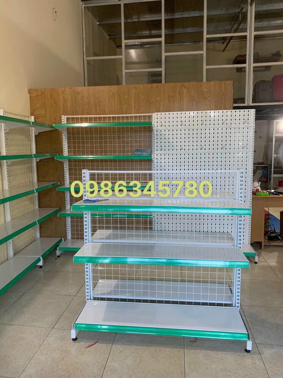 Giá kệ để hàng - Công Ty TNHH Setup Siêu Thị Bluetech